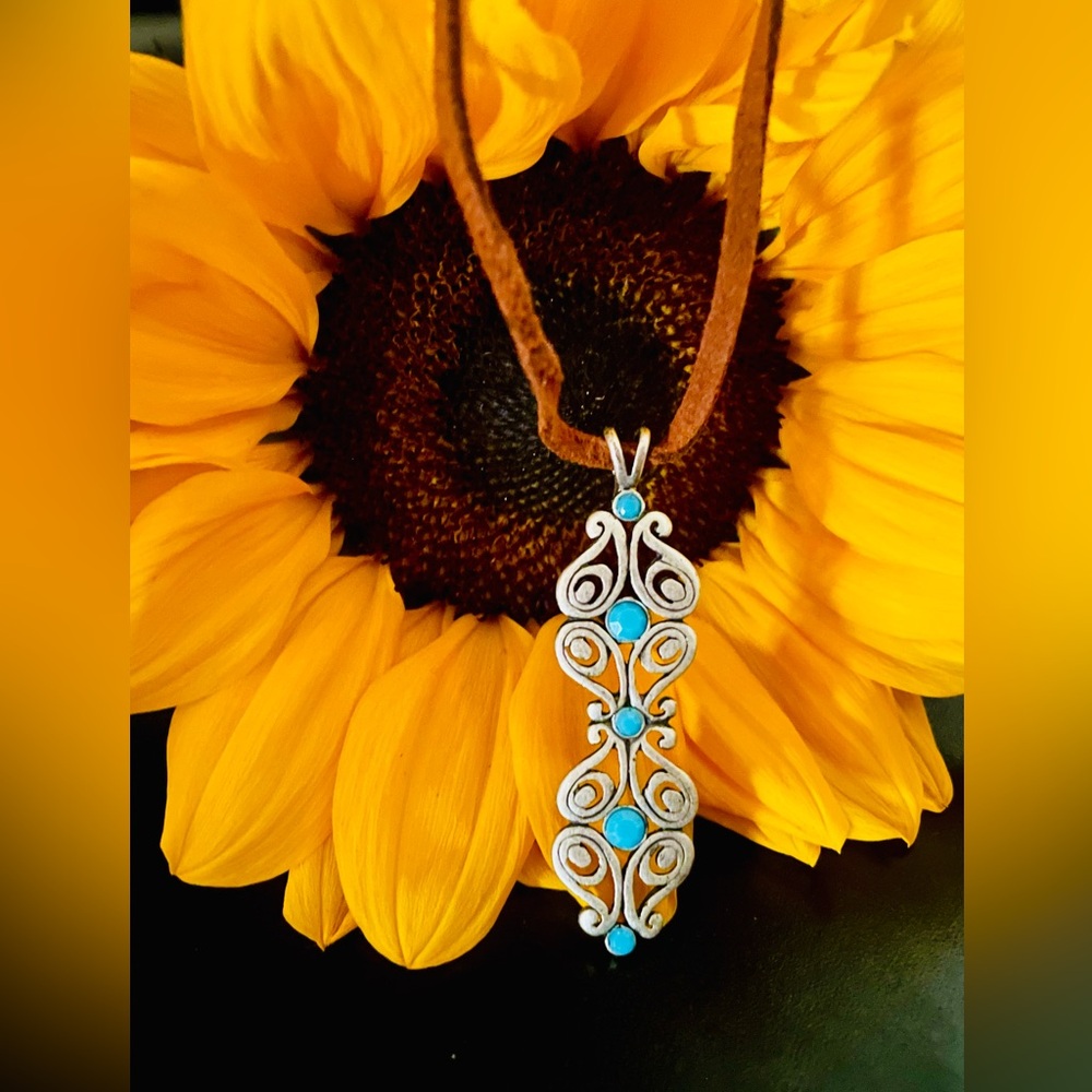 Southwestern Silver and Turquoise Pendant Choker Necklace
